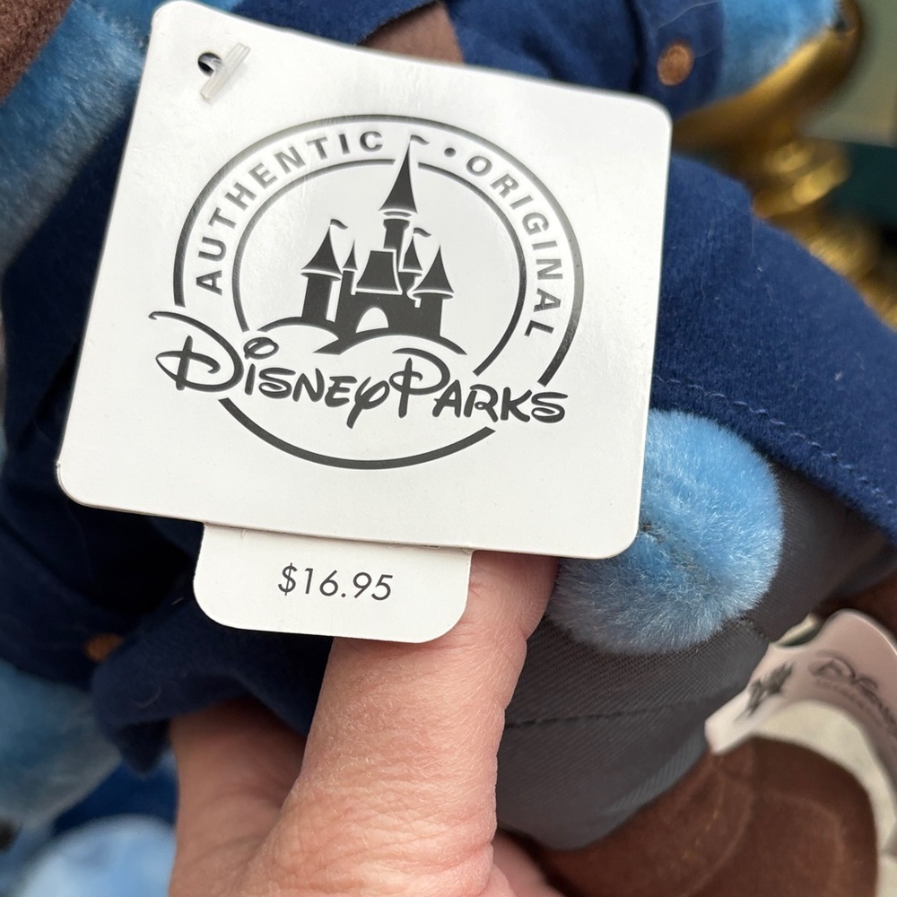 Disney Stitch Pirates of the Caribbean Disney Parks  rare NWT - Picture 5 of 9